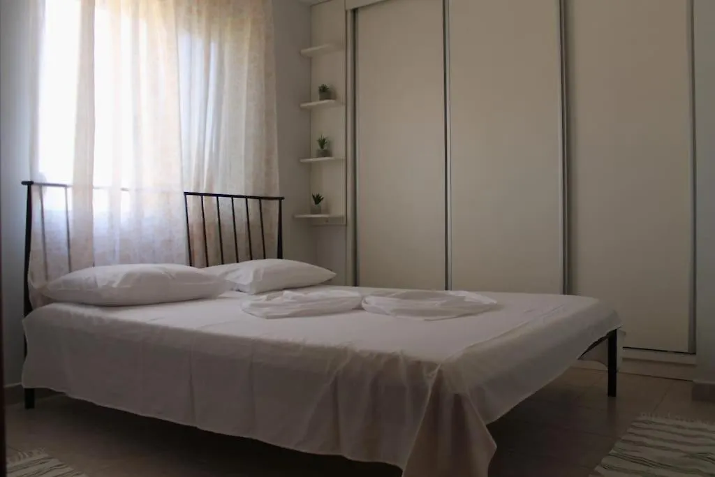 Cosy Rooftop Central Apartment At Pazari I Ri Tirana Albania