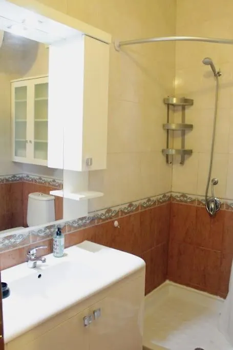 Cosy Rooftop Central Apartment At Pazari I Ri Tirana Albania